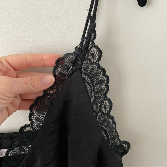 Black Lace Trimmed Camisole Bodysuit Womens Small - Picture 8 of 9